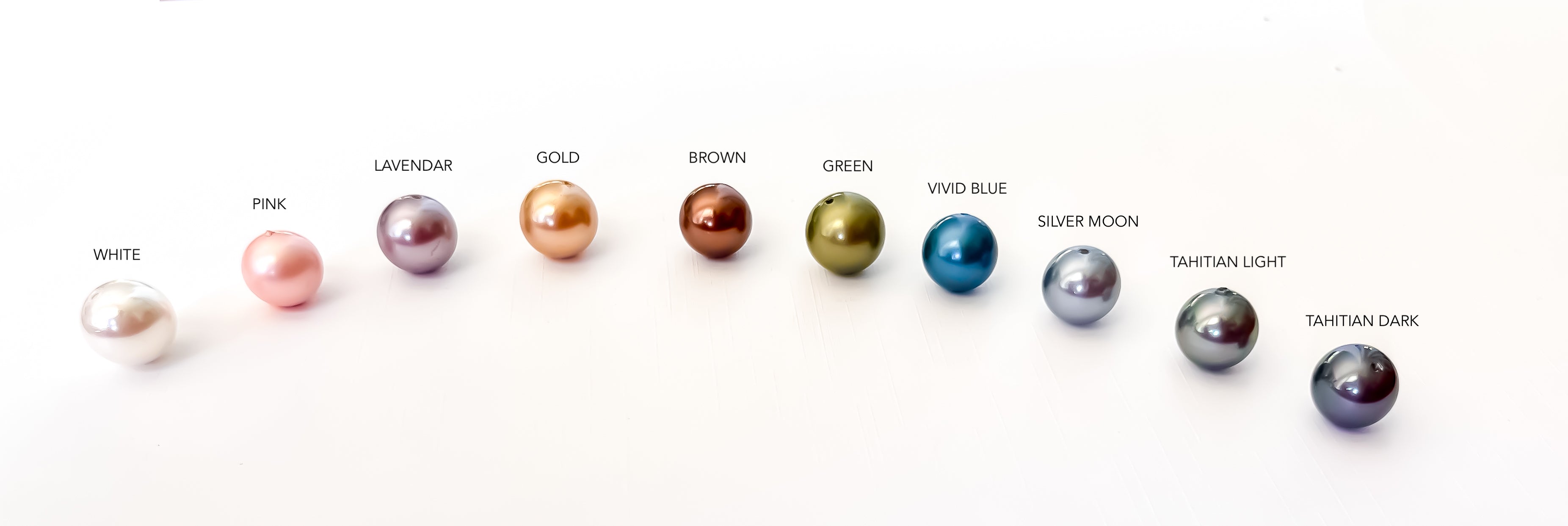 Crescent Laua'e Pearl Earring