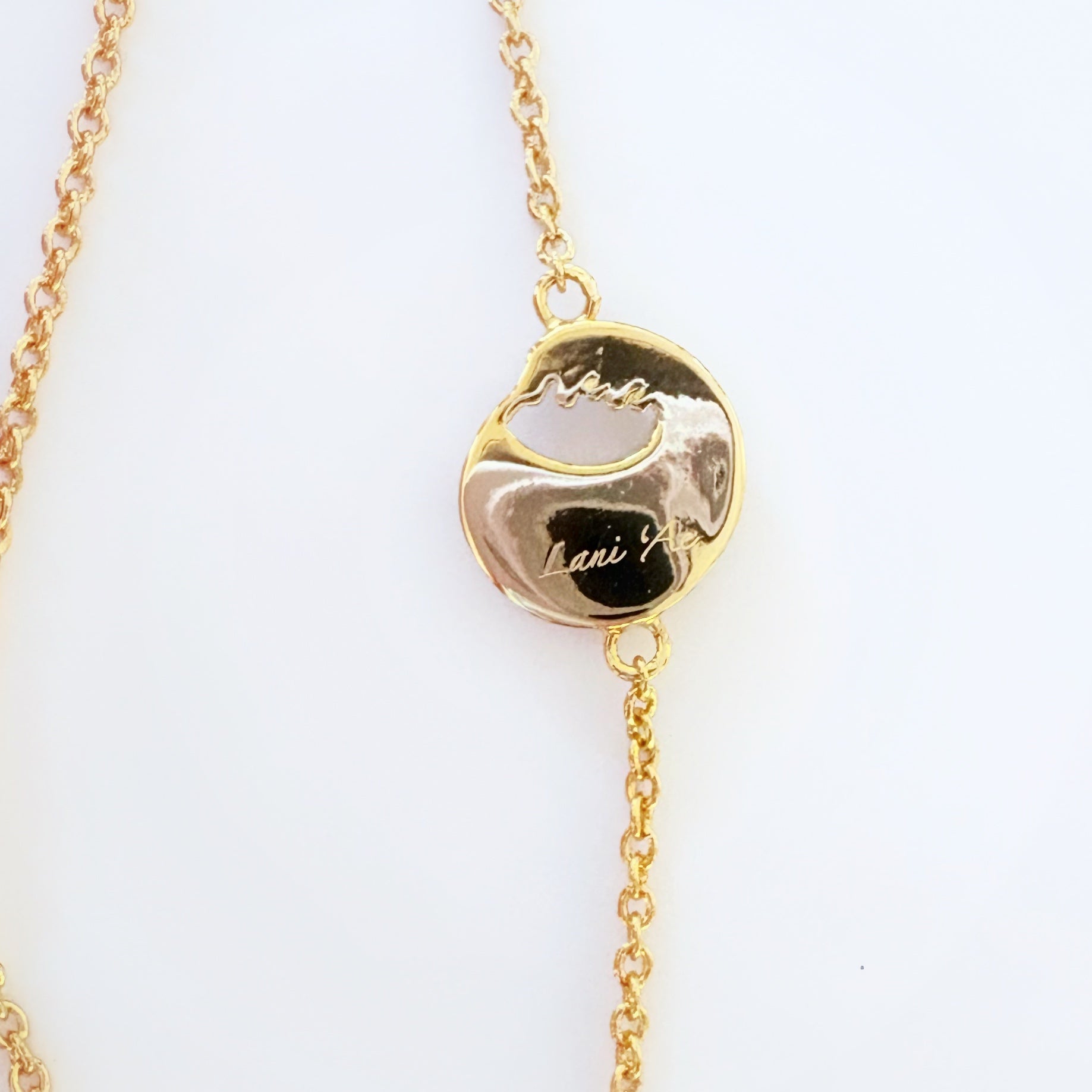 Druzy Stone Circular Wave Bracelet