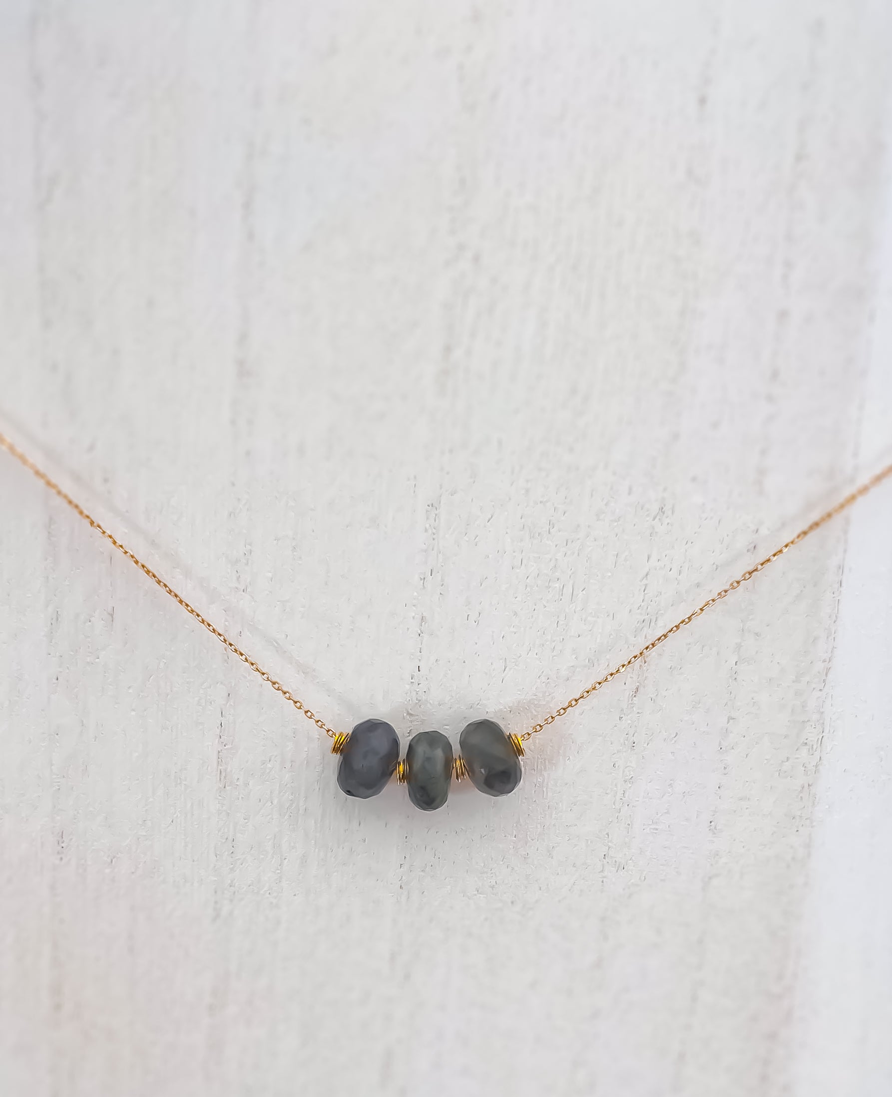 Lei 'Ohana Necklace - Labradorite