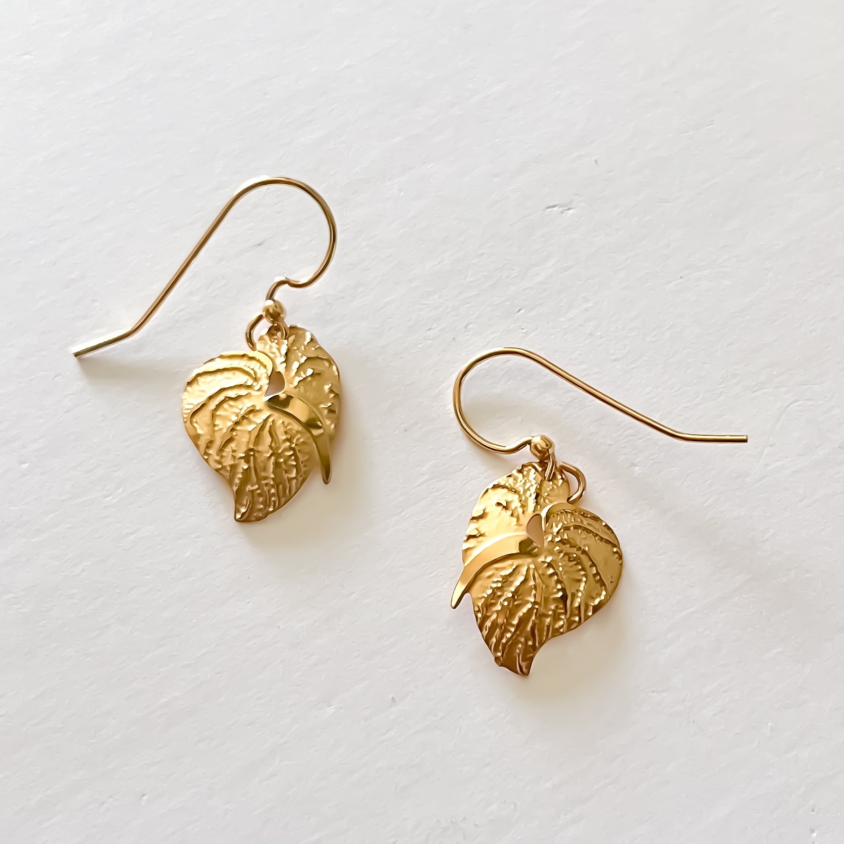 Pahoa Anthurium Earrings Gold / Clip Earring