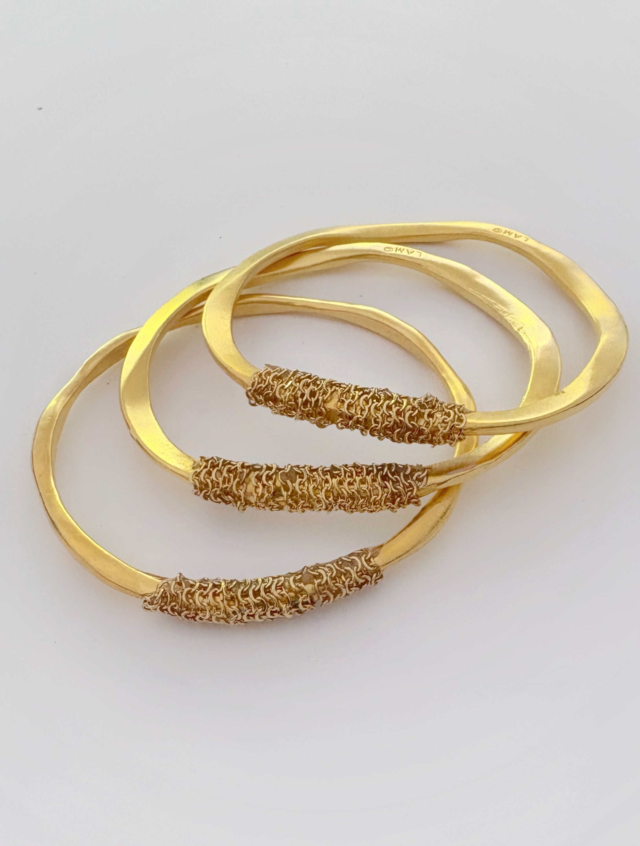 Ocean Currents Gold Bangle