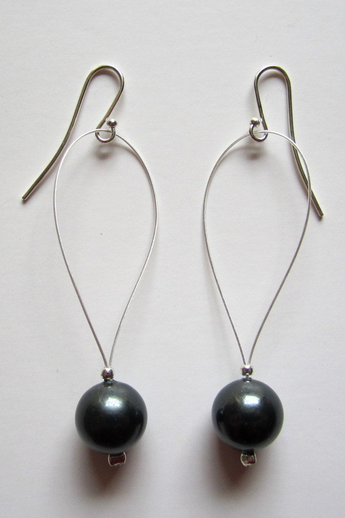 Drop Pearl Earrings - Silver