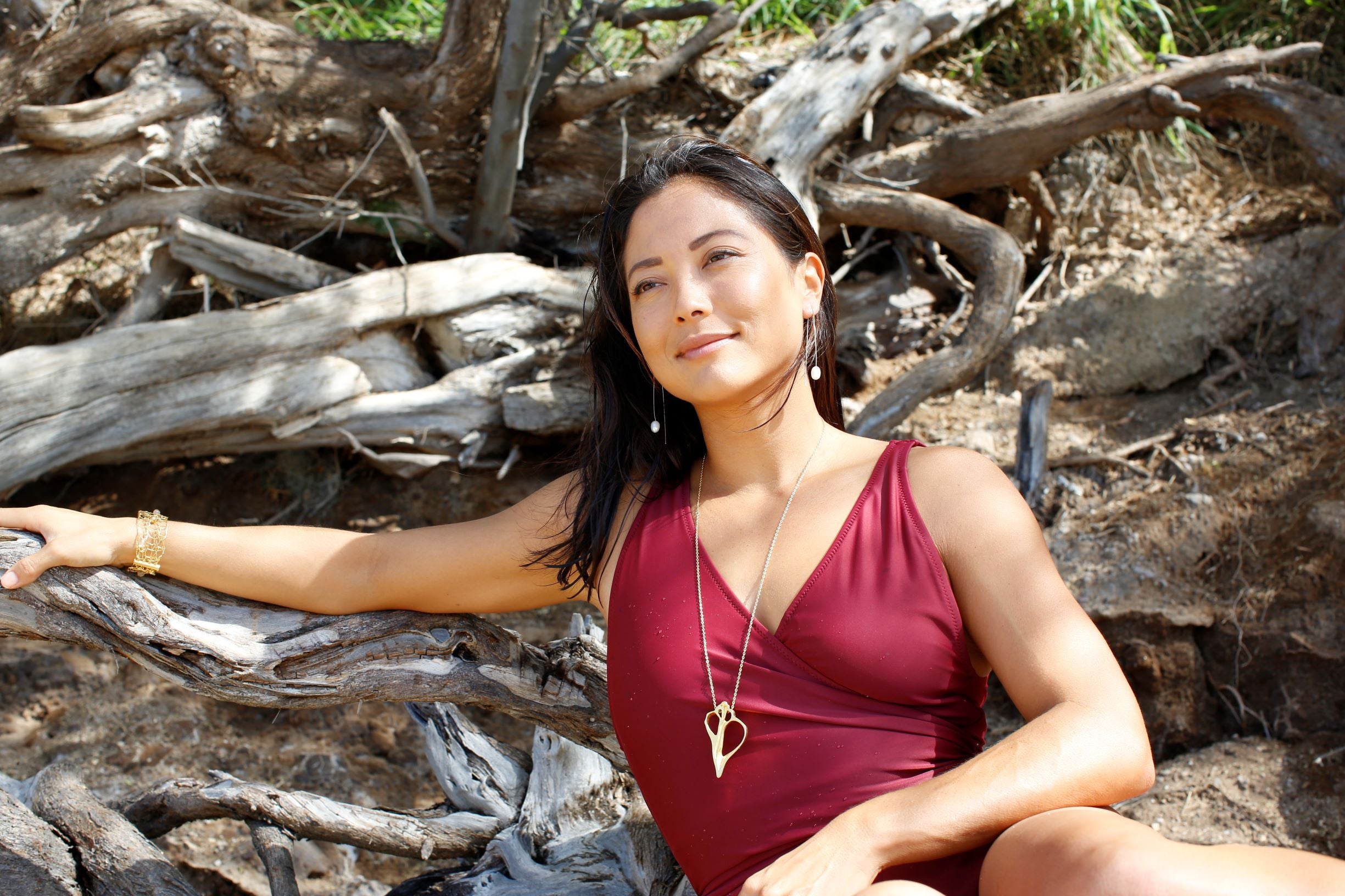 Ma Ke Kai Hawaiian Cast Necklace