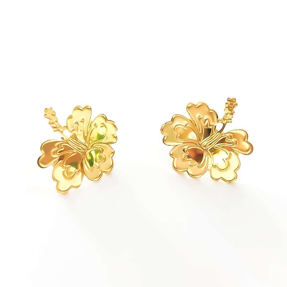 Hibiscus Aloalo Earrings