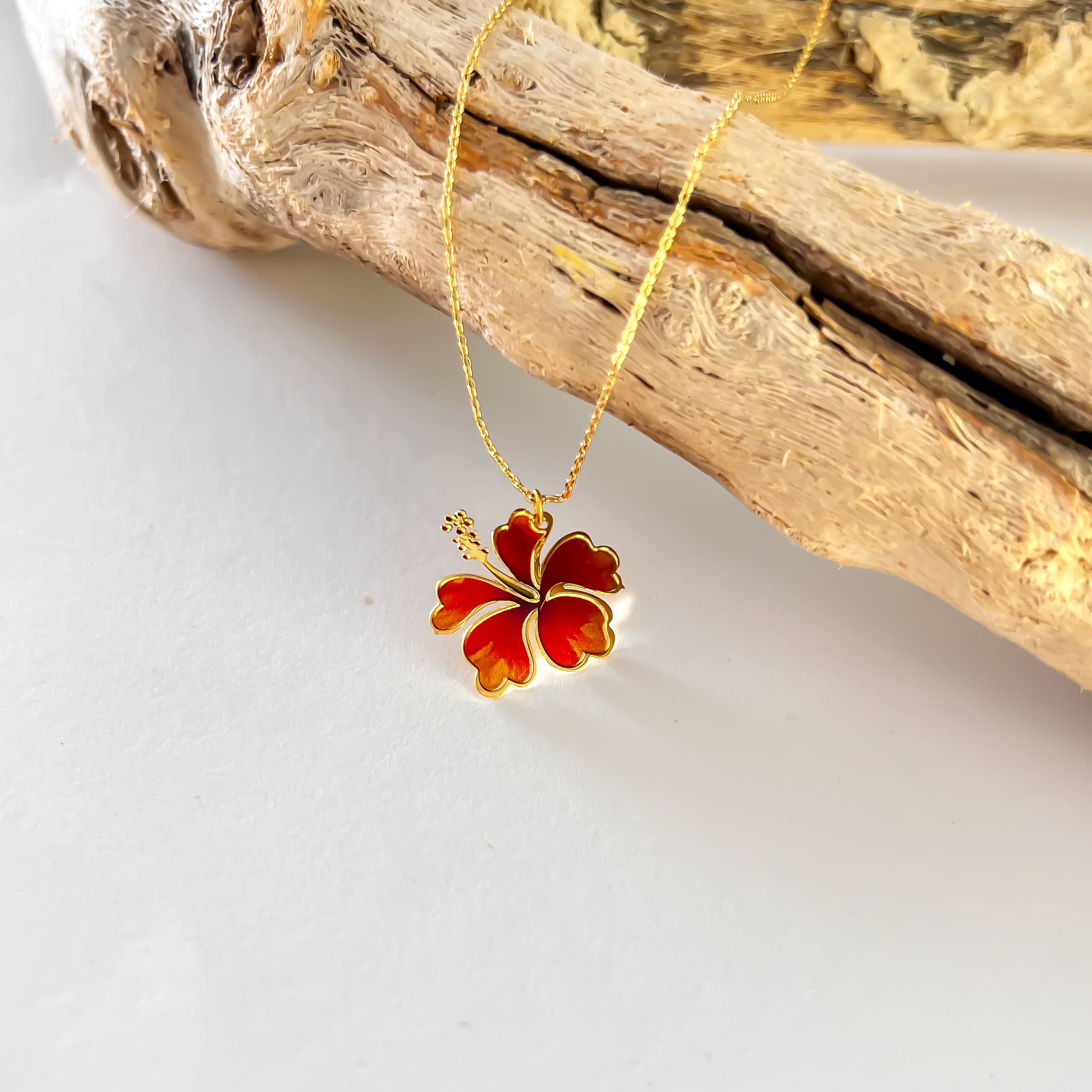 Hibiscus Hues Necklace