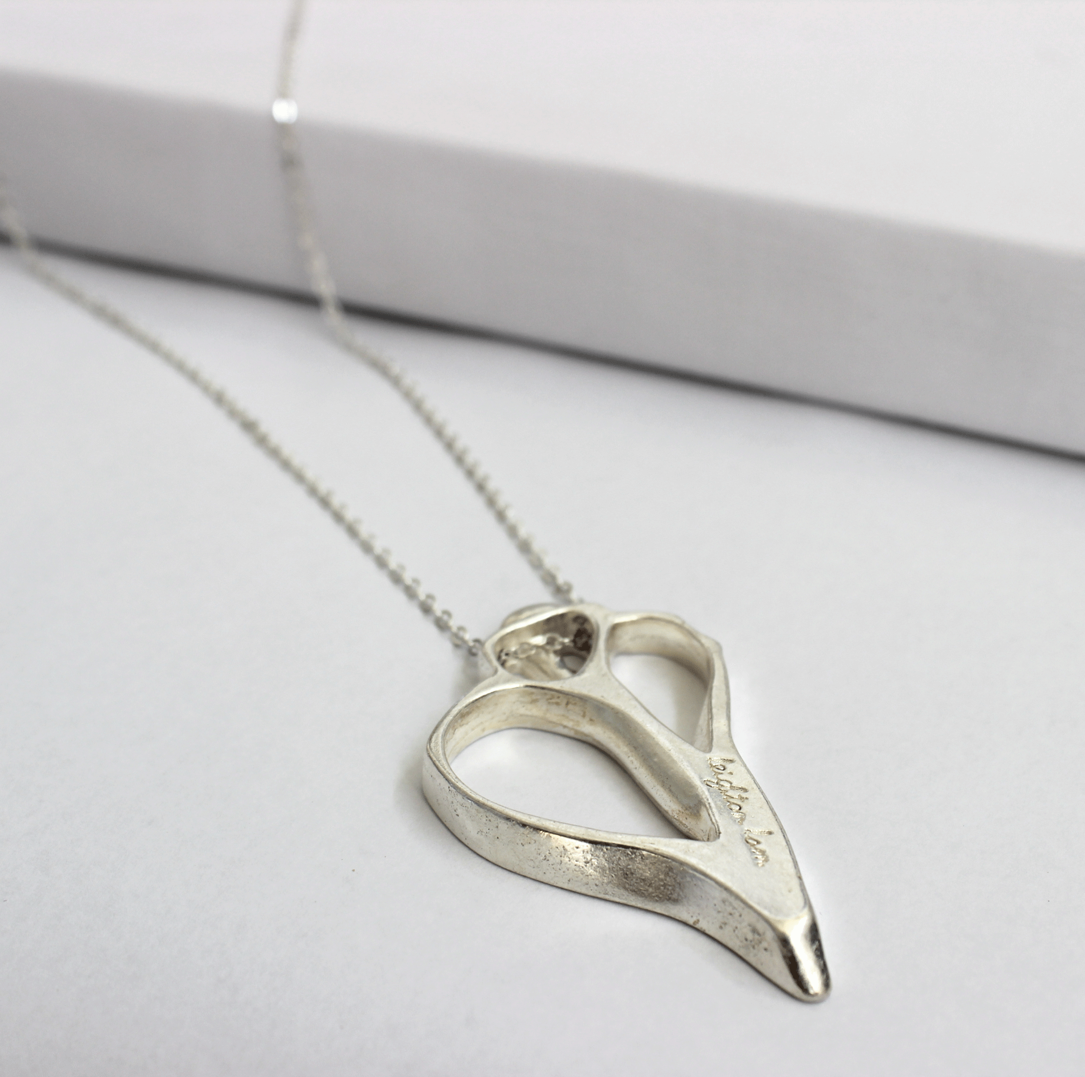 Ma Ke Kai Hawaiian Cast Necklace