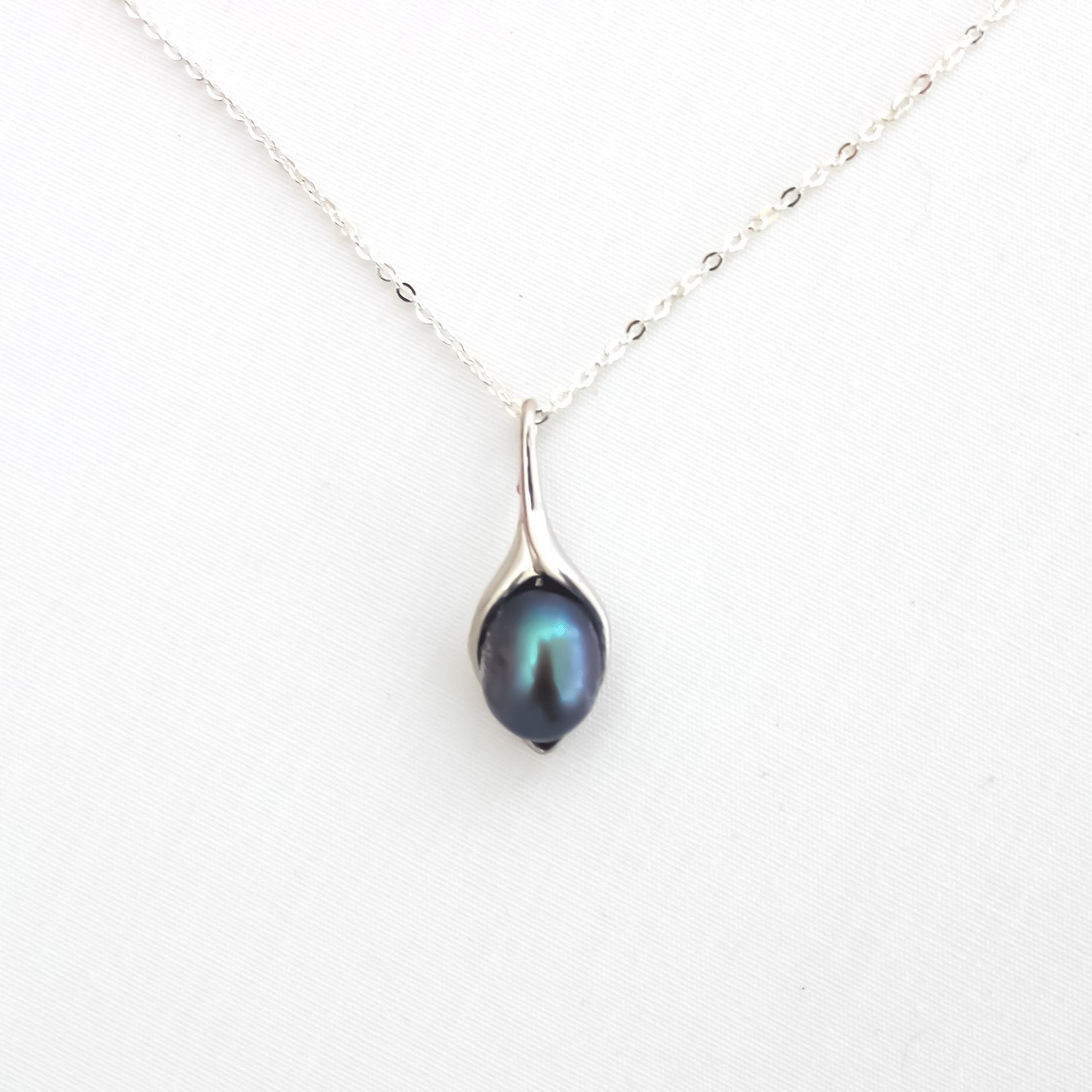 Lily Freshwater Pearl Necklace