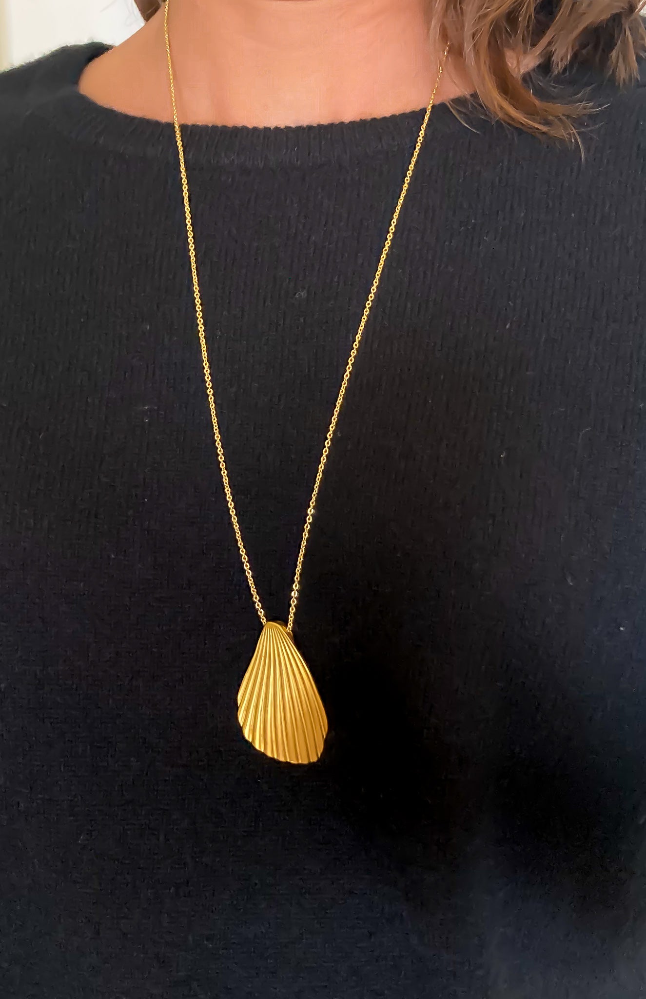 Ma Ke Kai Hawaiian Cast Necklace