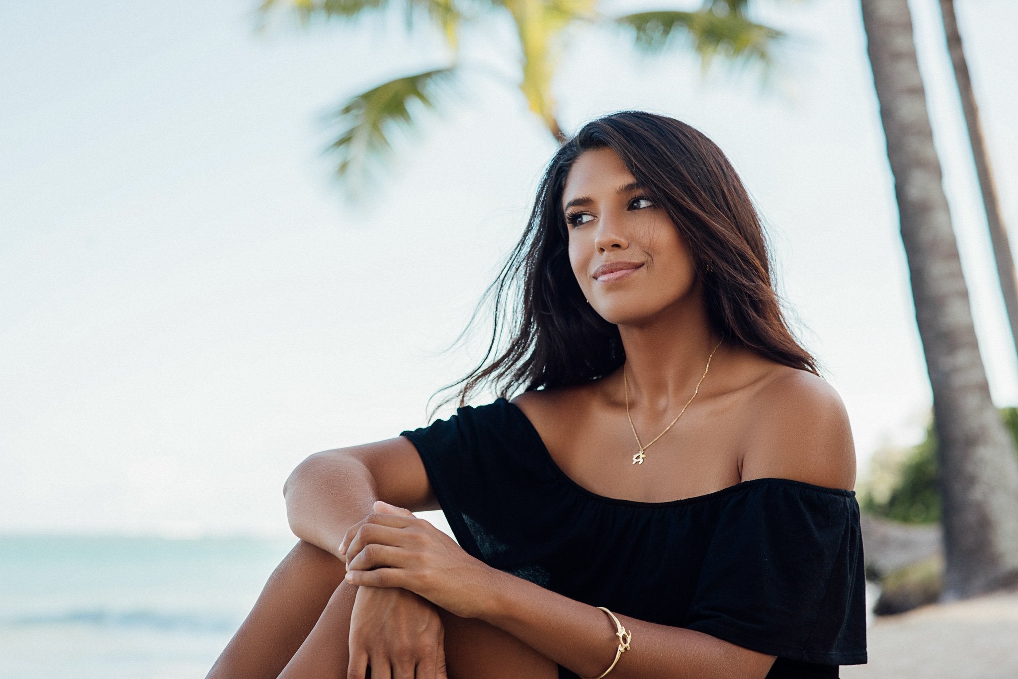 Honu Sea Turtle Gold or Silver Bangle