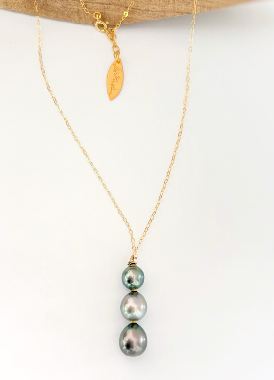Avae Tahitian Necklace