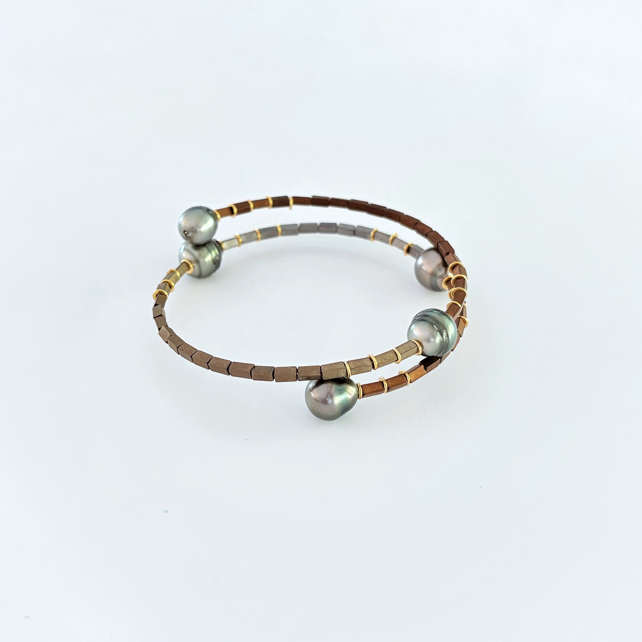 Tahitian Pearl x Hematite Necklace