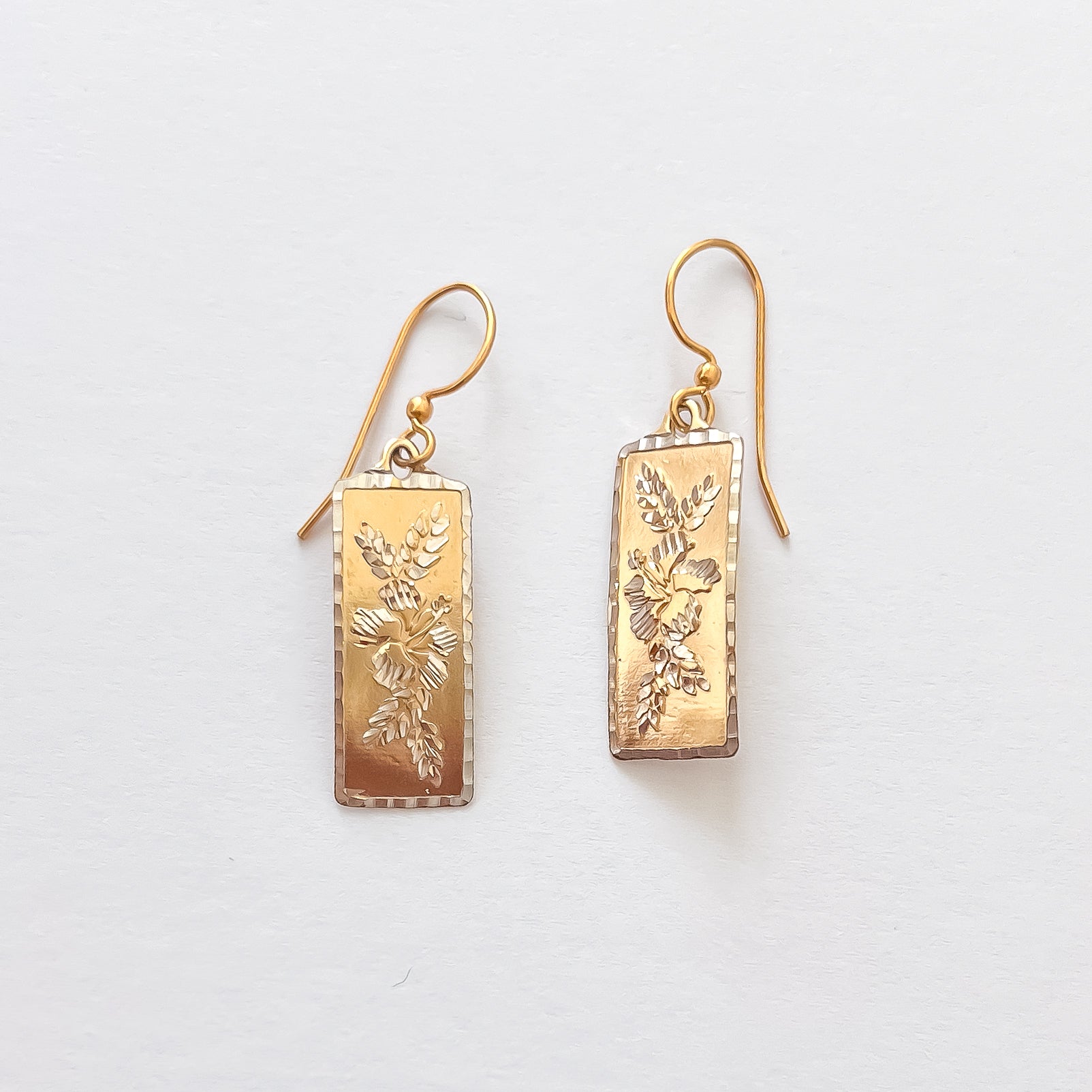 Hibiscus Gold Earrings
