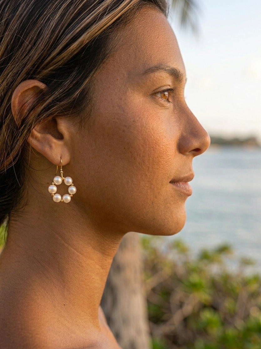 Mohala Freshwater Hoop Earrings