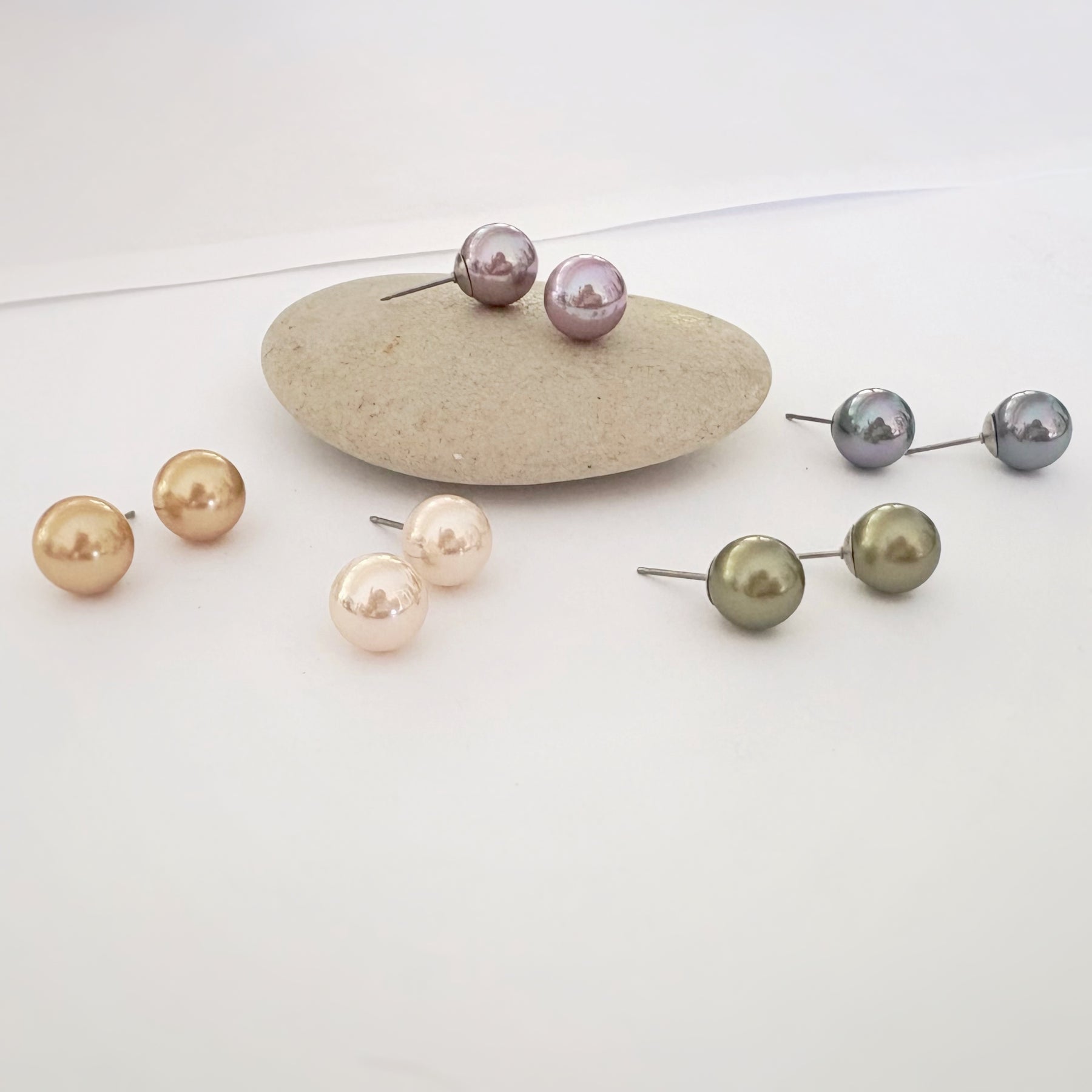 Earrings 624 main image 0