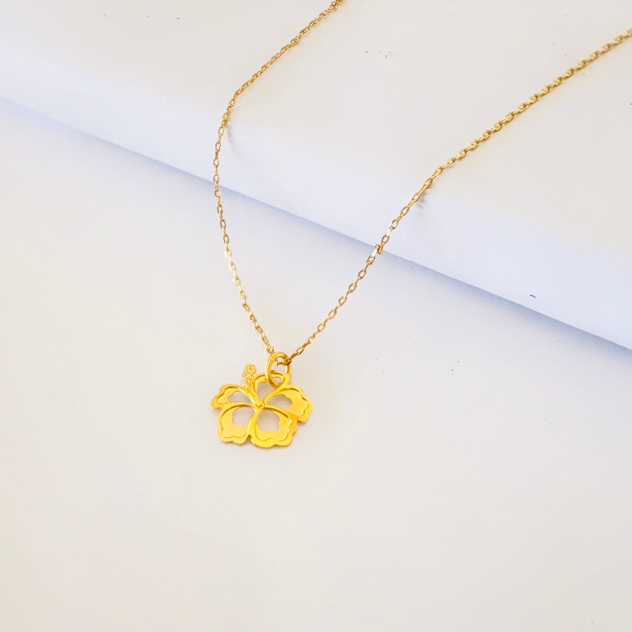 Dainty Hibiscus Necklace
