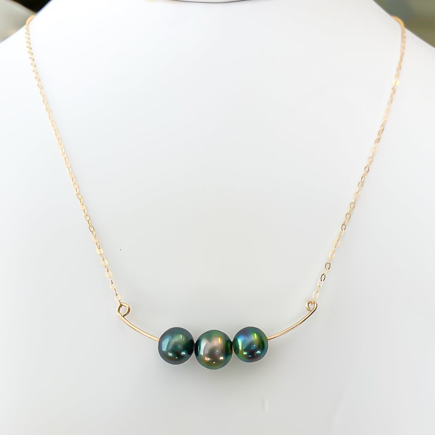 Toru Tahitian Pearl Necklace