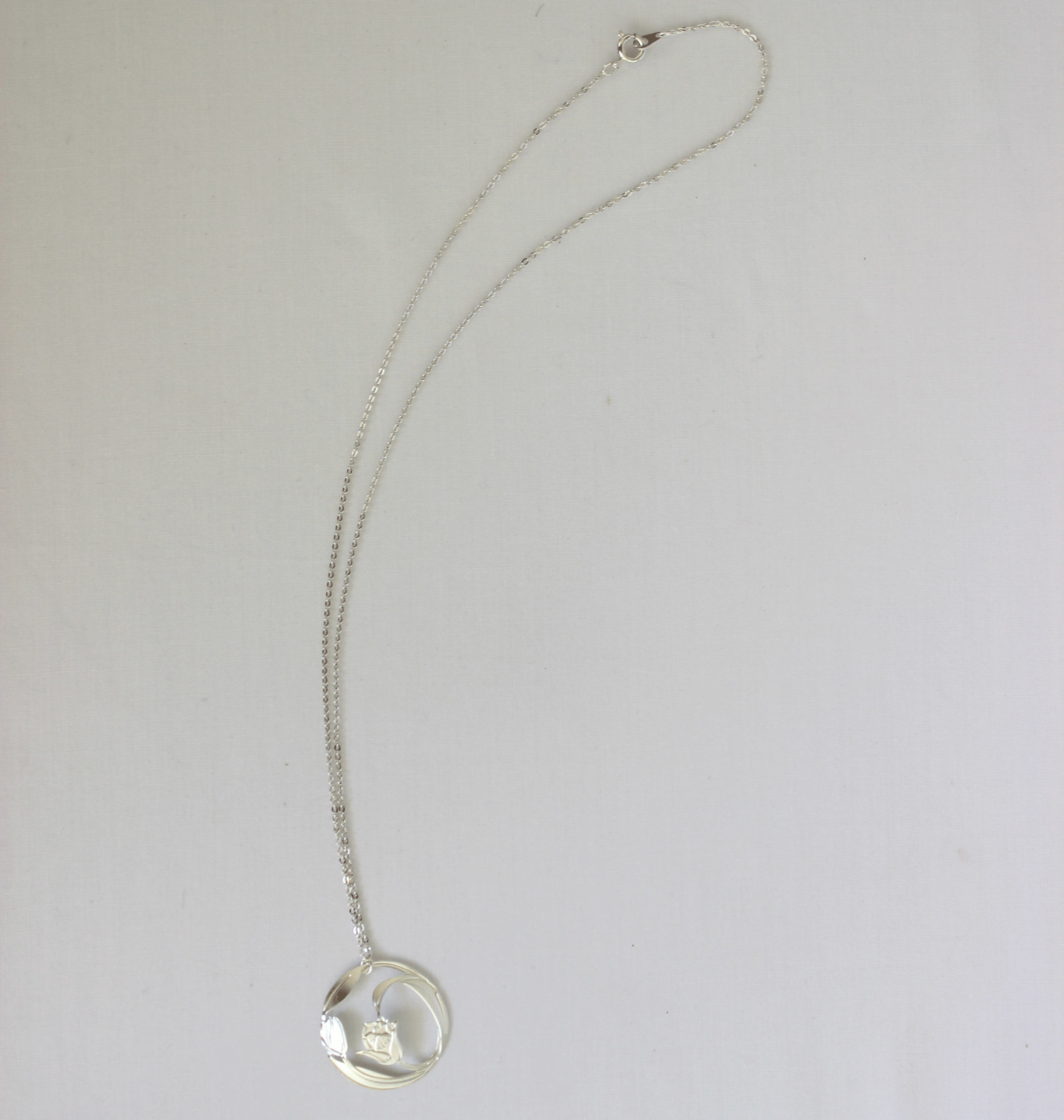 Tulip Necklace