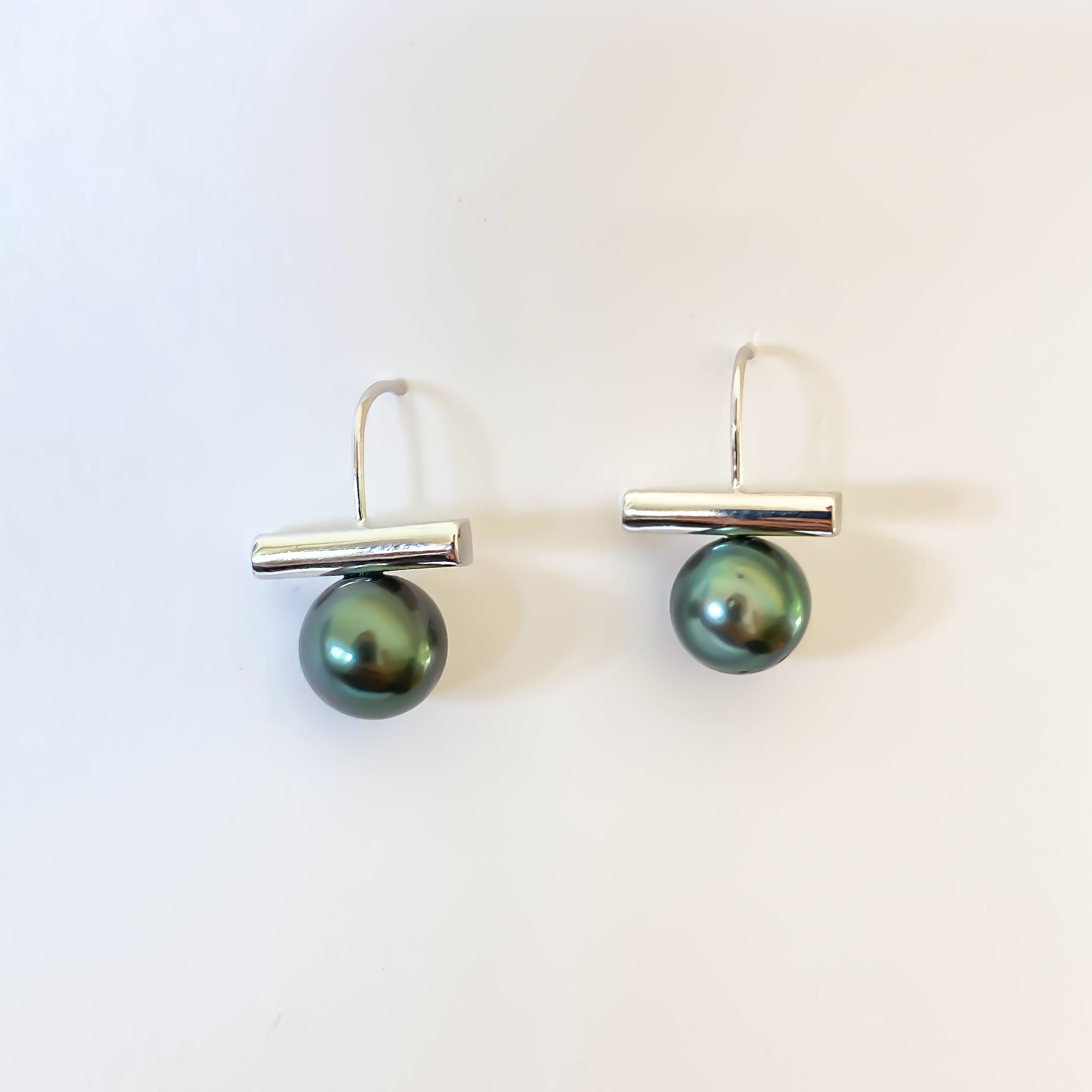 Tahitian Pearl Bar Earrings